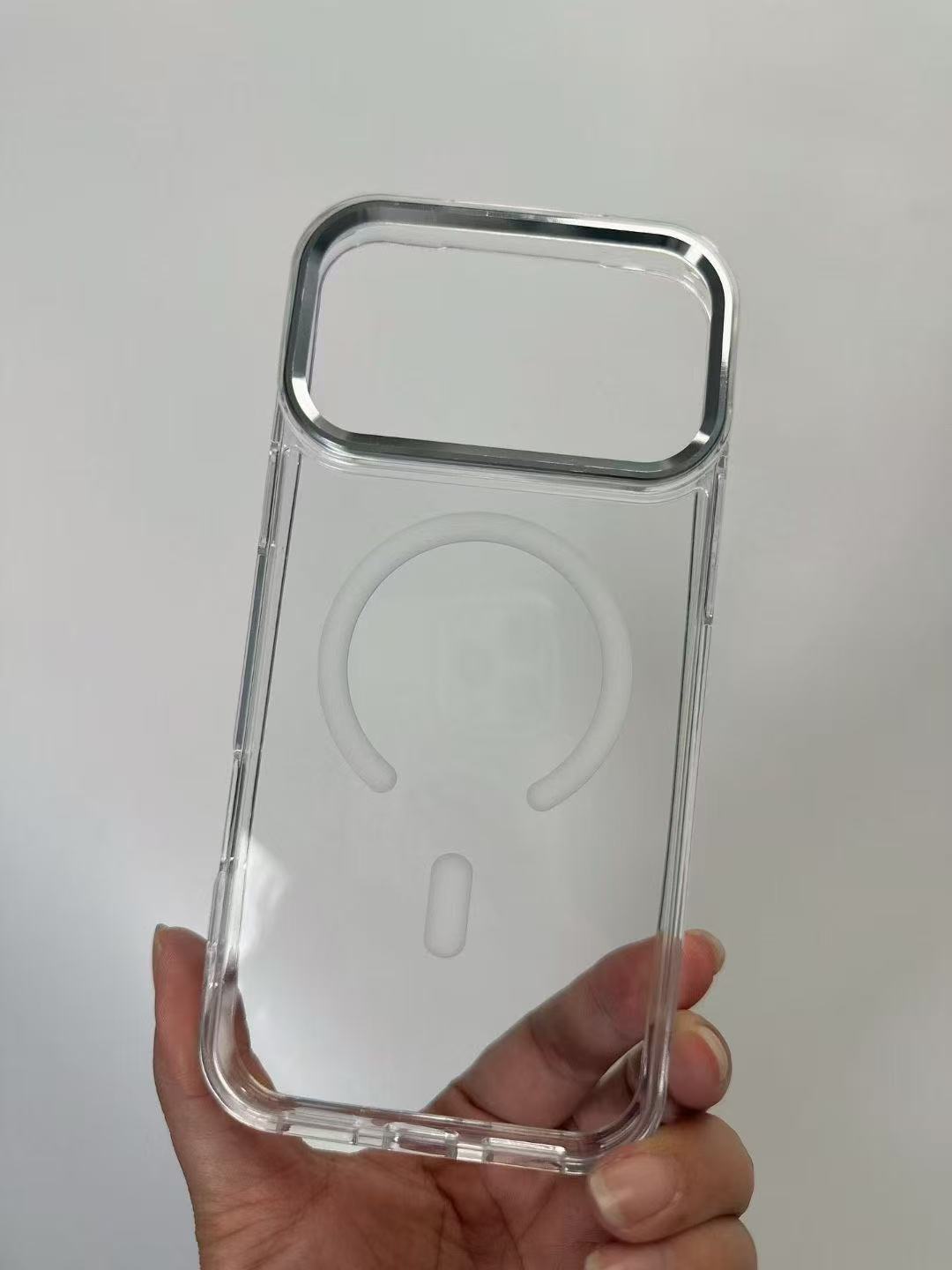 AURA METAL RING CASE