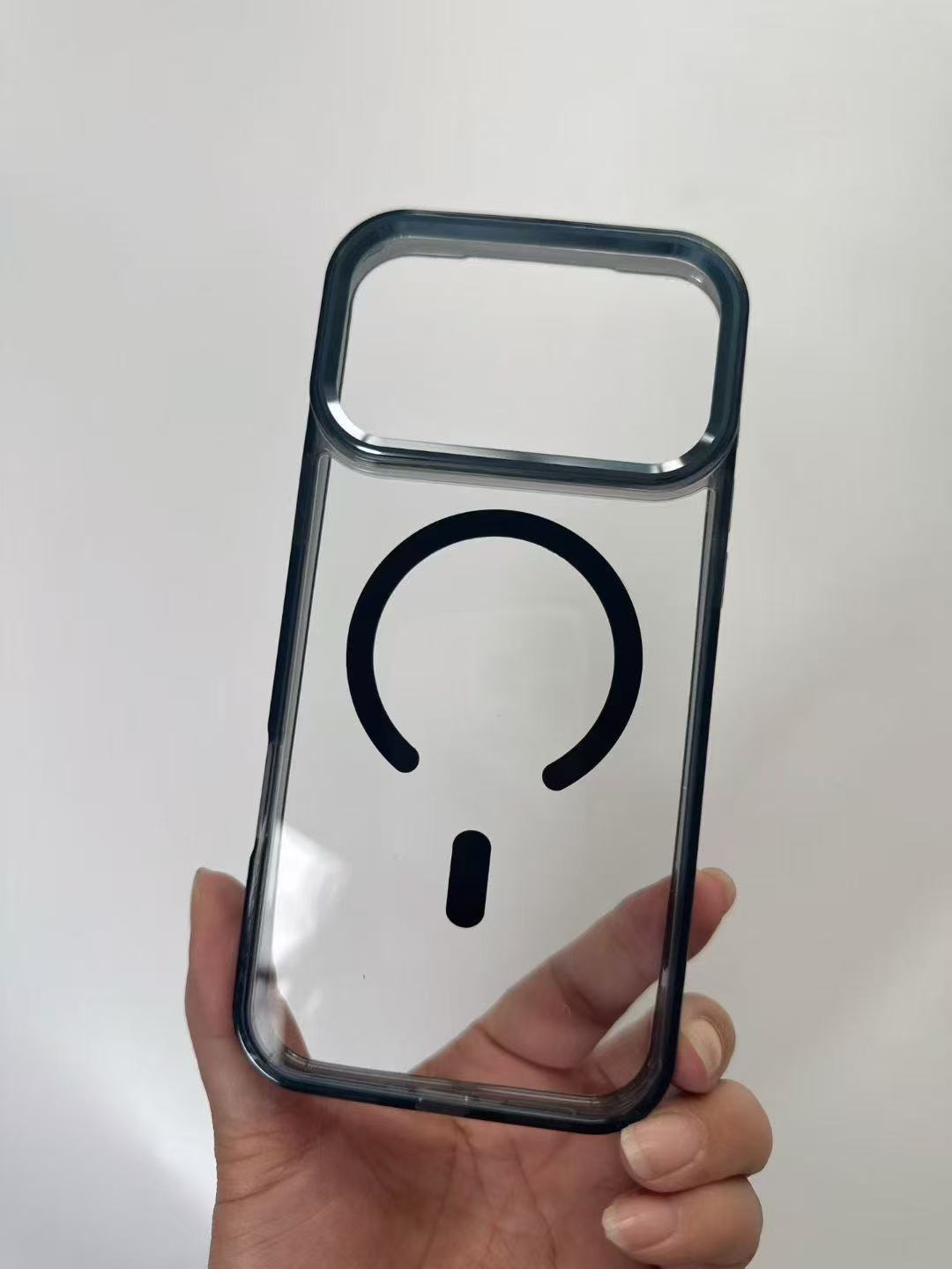 AURA METAL RING CASE