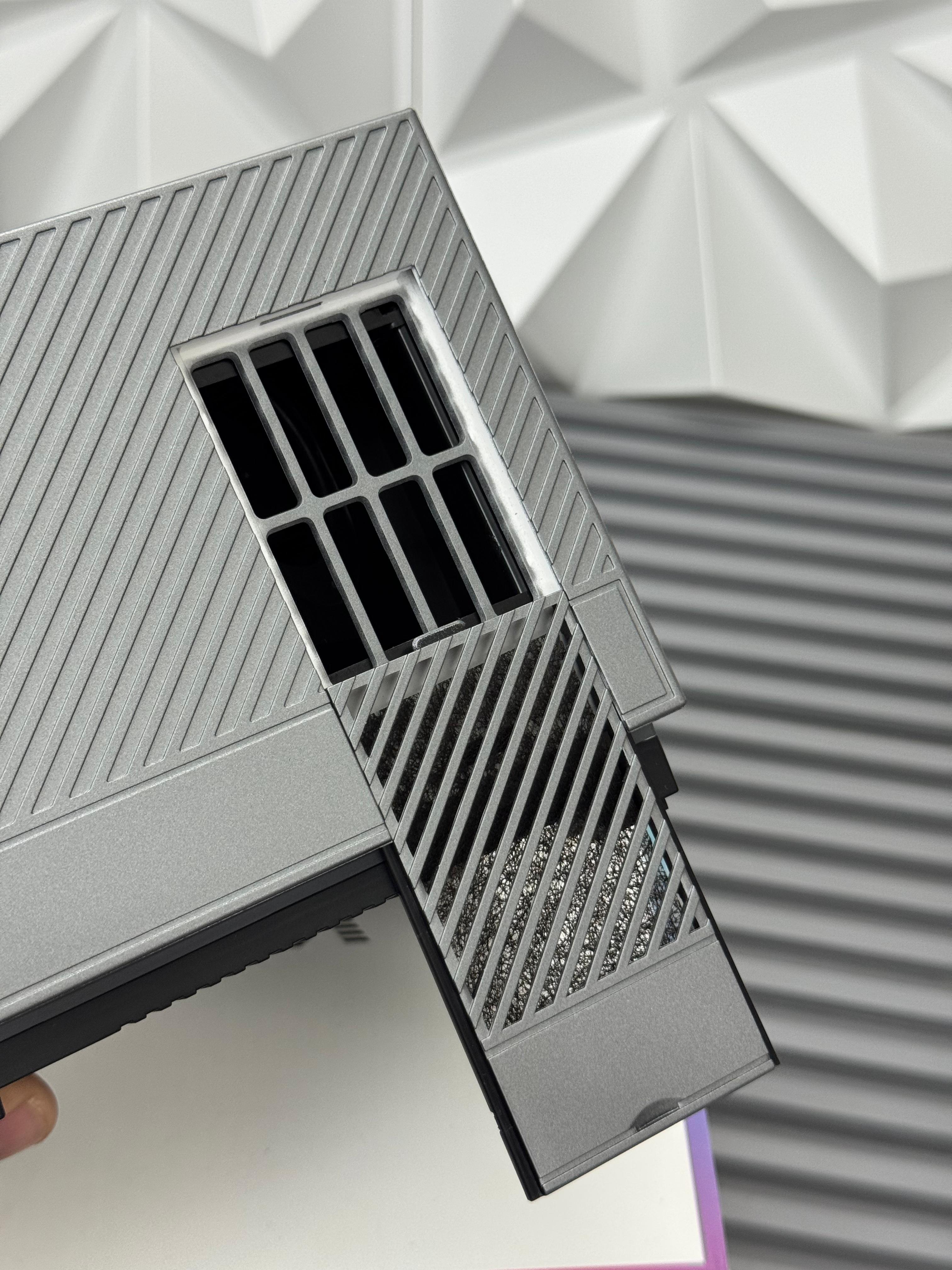 Nano X Portable Smart Projector